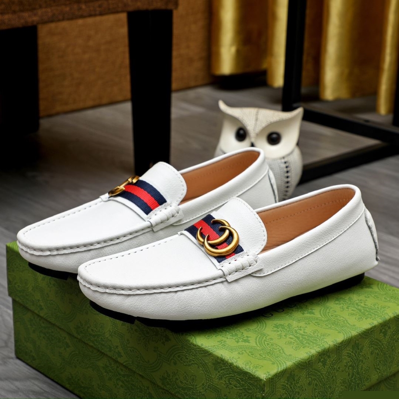 G*u*i leather shoes